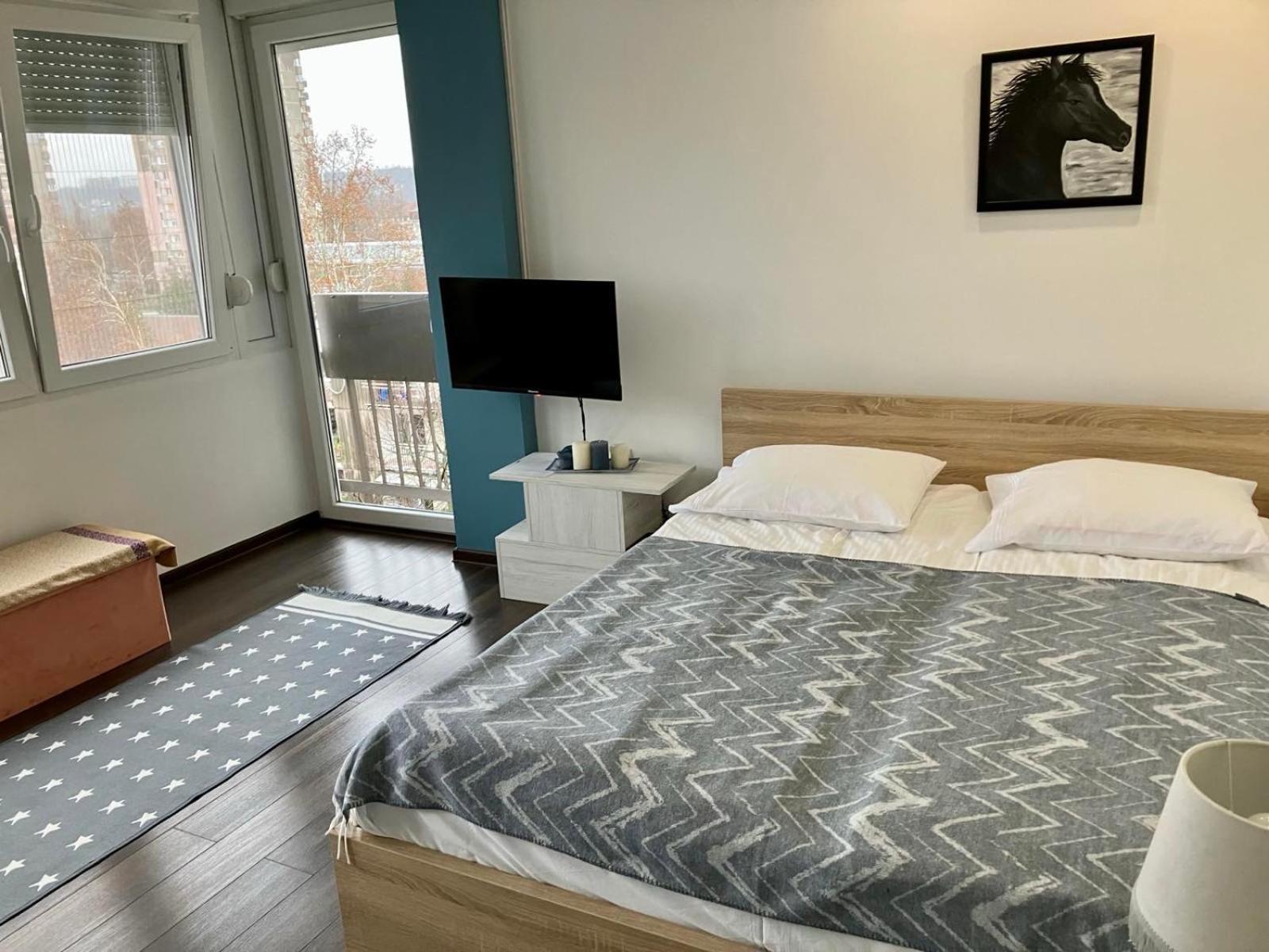 Blue Moon Apartment Novi Sad Ngoại thất bức ảnh